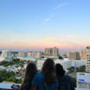 Meet your Posher, Stella